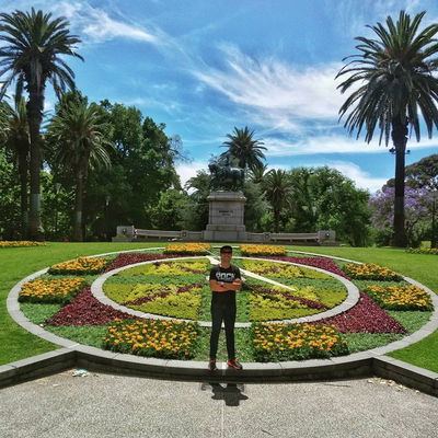 Throwback to the time I saw a literal flower clock. Needless to say, I had a really fresh and colourful time there. #CrisBaneAdventures #throwback
