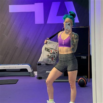 I’m even a fucking nerd at the gym 😂
Carrying my straps & bands around in my Star Wars tote cause I’m a l337 gamer. 1v1 me, gym bros 💪🏼💪🏼💪🏼💪🏼
.
.
.
.
.
.

#workout #fitnessgoals #fitspo #workoutmotivation #fitness #fitnessinspo #workouts #fitnessjourney #womenwholift #girlswholift #gym #gamergirl #gamergirls #fitnessgirl #exercise #fitnessmotivation #strongwomen #strongwoman #strength #strengthtraining #gamer #nerd #starwars #strengthandconditioning #training #gymgirl #selﬁe #mirrorselfie #girlswithtattoos #fitgirls
