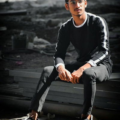 💪teri 'AKAD' mere kadmo ki
..........'DHooL..........hai💨
'MIYA BHAI ' hu😎
 ye mat..........'BHOOL'.............re💣