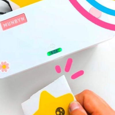 Thank you @munbyn_official for sending me this kick-ass thermal printer!! 💖💖💖 Andddd, it's PINK so it hits the aesthetics instantly 🤌 

This has been such an awesome little printer, not only can I print shipping labels but I can print cute lil' stars and other various shapes!! Packaging =  instantly upgraded 

I can't wait to keep using this for my small biz, it's already helped so much! If you want one for yourself, there's a link in my bi0!