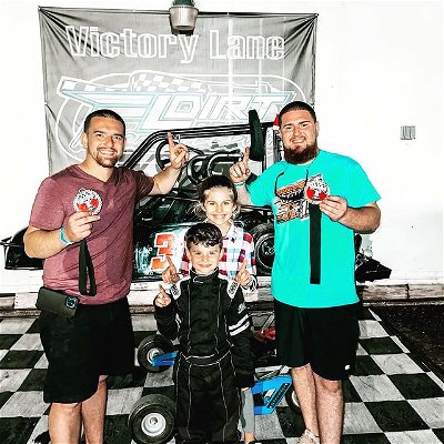 We have a FDMS fall brawl series CHAMPIONSHIP WINNER!!! Little man swept the 8 race series with 8 WINS!! Tonight he drove the wheels off the car & beat a green plate driver (the class above him with a stronger motor & more experience) by half a track!! I couldn’t be more proud of you little man LETS KEEP DIGGING!! 🧹🏁🏁 ( his elf put on a fire suit & went for a ride with him tonight)