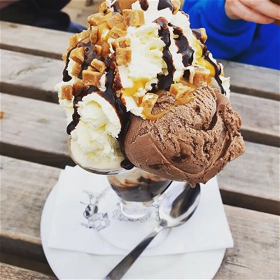 Sometimes gamers just got to have a break and eat some ice-cream #food #icecream #sundae #foodlover #gamer #contentcreator