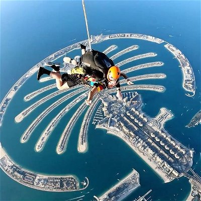 What a experience😍13kft above Dubai
عجب تجربه ای تو ارتفاع ۴کیلومتری در دوبی😍…ولاگ کاملشو تو کانال یوتیوبم ببینید
.
.
.
.
#skydive #skydivedubai #dubaivlogger #دوبی #اسکای_دایو #ولاگ