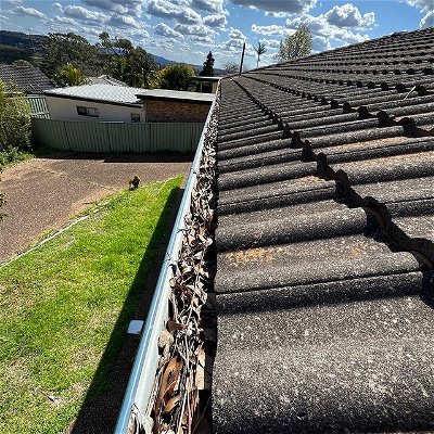 The Bureau of Meteorology has officially announced that El Nino is settling in and it's going to be a hot one! Dry debris in your gutters can be a fire starter for embers, so get prepared now by calling us out for a FREE quote – 02 8020 5777.