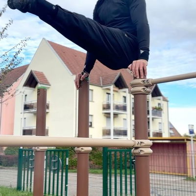 Sympathique la transition 🔥
#muscleup #calisthenics