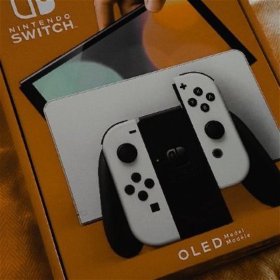 🌾 I got my hands on the Switch OLED! I had to sell a bunch of stuff to get it but here we are! It was the last one in the store... 🌾
Have you got the OLED? What do you think?
.
~Partners~
@crossing.lorien 
@katie.acnh 
@lavalaguna_ 
@gamesarehaunted 
@lilicasprouts 
@acnh.mialand 
@thatcozygamergirl
Also tagging some amazing accounts!
.
#cozygaming #gaming #gamingcommunity #gameraesthetic #womeningaming  #nintendo #nintendoswitch #aesthetic #cozy #hygge #hyggehome #gamergirl #autumnvibes🍁 #falldecor #ninstagram #gamergirls #nintendoswitcholed #switcholed