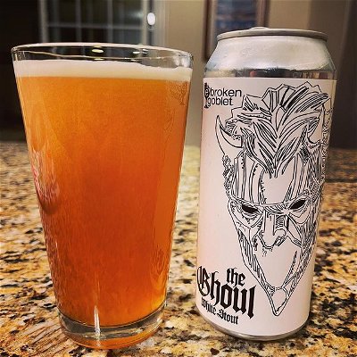 Our buddies at @brokengobletbrewing made their “nitro everything” series. The Ghoul is a white stout and it’s everything I like about stouts except....whiter. 
.
.
#icantbelievethatsastout #beer #craftbeer #beerstagram #beerlover #instabeer #beerporn #cerveza #beergeek #cheers #beers #brewery #beerme #beertography #beertime #craftbeerlover #beerlovers #craftbeerlife #beersofinstagram #craftbeerporn #beeroftheday