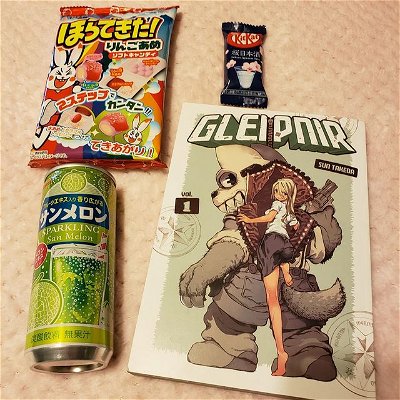 Time to relax with a new manga and some snacks! 

#manga #gleipnir #gleipnirmanga #japanesefood #japanesesnacks #kawaii #kawaiiaesthetic #gamergirl #cozy #relax