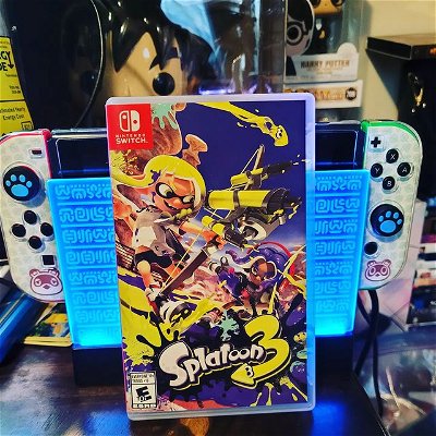 🌸OmG  I'm so glad I got this game. It's the best one I've played so far!!! Bought it on launch day and it's been non stop gaming for me. Besides being obsessed with the color pink.... splatoon is my next love. 🌸
.
.
.
.
.
.
.
.
.  Check out some of my gaming partners!!! 
@aleg_valiente
@tendotastic @aok.games @beoulvegaming @syndicatetv_zay @syndicatetv_zay 

.
.
.
.#splatoon #splatoon3 #Nintendo #Nintendoswitch #switch #gaming #splatoon2 #gamermom