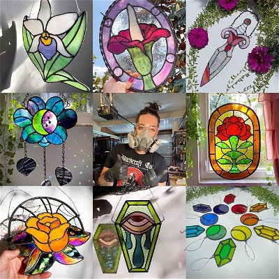 2022 certainly did not turn out the way I expected but things were made and life was lived #artvsartist2022 .
.
.
.
#stainedglass #stainedglassart #createeveryday #uniquegifts #glassartist #whimsicalart #suncatcher #artistsofinstagram #design #art #instagood #fusedglass #glassfusing #glassart #2022recap