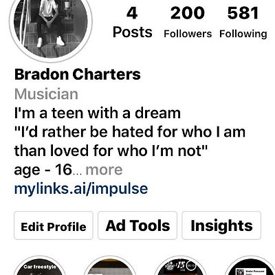 200 followers lets gooooooo !!!!
Thank you so much for supporting me and my dream words can’t express how much I appreciate it, the fact that people take time out of their day to look at my story or view a post makes me so happy, I doubt myself a lot so it’s such a relief to see that people watch my shit so thank you, good things coming I’m on the grind babyyyyyy !😎