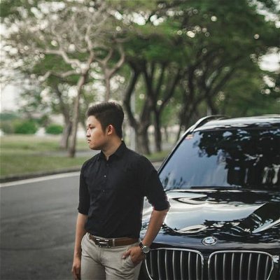 Ever since I was a child, 😇  I was dreaming to have my own car that I could purchase by using my own saving. One of my dream car is the SUV model of BMW 🚘

Finally, at the age of 21, when I was still studying in college @ibm.petra, I bought my first car with my own savings! 💸 It’s been two years since that day in 2018 when I bought him @bmwastra.surabaya Its only by God’s will 🙏 I could achieve this. 

Now, I can build my own store @sepatuorisurabaya 👟 with my partner @marcelinophilip on Jalan HR Muhammad which will be opened this Saturday on 18th July 2020 (Swipe Left)

For me, every person have their own successful story with their own efforts and sacrifices. Don’t ever be jealous with what other’s have however think of it as a motivation for us to work harder. Never complain about yourself, just work harder towards your own goals! 👊🔥

So if you already have the dreams, show it to the world and make it reality so everybody can see it. 😎

#motivation #selfmotivation #success