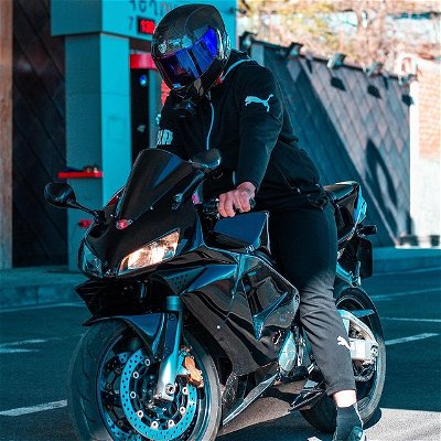 Welcome Dude🏍️⚡️
HONDA CBR600 RR🔥
Team @rideagency 😫✅
Photo by @3cona3 📸
———————————————
@bloodridder 
#bloodridder #rideagency #bulletguys #honda #hondacbr #hondacbr600rr #hondacbr1000rr #cbr600 #cbr1000rr #motorcycle #motofamily #follow4followback