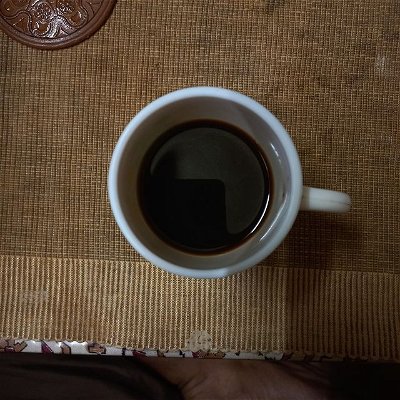 Coffee. Nectar of the gods. 
#coffee #blackcoffee #lazymorning