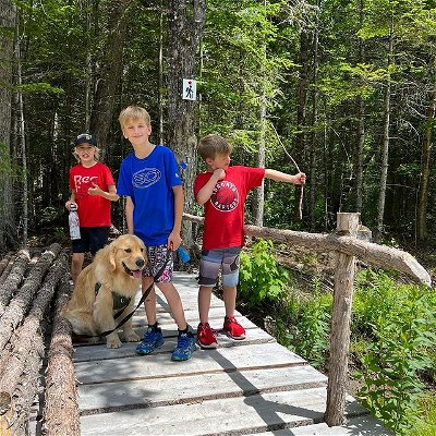 Perfect day for a hike and critter dipping from the cabins @parcmactaquacpark 
.
.
.
.
.
.
#hiking #hikingadventures #hikingnb #hikingwithdogs #hikinglove #mactaquacprovincialpark #mactaquactrails #mactaquacbeaverpond