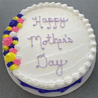 Mom deserves the sweetest treat this Mother's Day, and we've got just the thing! Spoil her with a delicious DQ ice cream cake that'll make her day extra special. #mothersdaygift #mothersday
