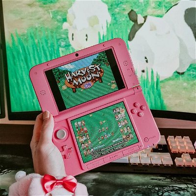 💭𝕋𝕙𝕠𝕦𝕘𝕙𝕥𝕤: What have you played this weekend?❔ 

I have been sorting my ds games and because I enjoy wild world and stardew valley, I am often told to give harvest moon a go! It is on my list, but just never seems to make it to the top😂 

I hope you had a good weekend!🥰