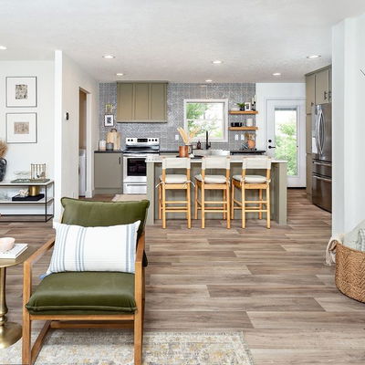 Energy efficiency continues to be top of mind for today’s home buyers who want to save time and money. ▶️ Let's talk DOE Zero Energy Ready Homes™ and what features these homes include at the link in our bio! 
.
.
.
.
#claytonhomes #energyefficient #homebuyers