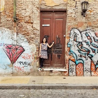 💎 My favorite thing about San Telmo are the cobblestone streets and street art.
