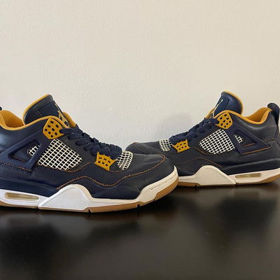 SOLD on eBay
Air Jordan 4 Retro ‘Dunk from Above’
▪️Men’s Size 9.5
▪️$100
▪️Used without box
▪️Click the link in my bio or DM me

The Air Jordan IV introduced the concept of Flight to the world. No one embodied flight more than MJ, making him the perfect face of Flight. The new ‘Dunk from Above’ Air Jordan IV embodies his air abilities, taking on a colorway and design inspired by a fighter plane. Shown with the Midnight Navy/Metallic Gold-Gold Leaf-White colorway. Style code 308497-425