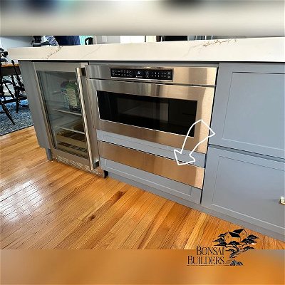 ❓Do you know what appliance this one is ❓

There are 3, that’s right 3 in this photo!

1️⃣ the beverage cooler

2️⃣ the microwave drawer 

(These are both great additions to any kitchen remodel)

But what is that 3rd one ☝️ 🤔🤔🤔

3️⃣ ???? 

Do you know?

#namethatappliance is almost as fun as #namethattune  #bonsaibuilders edition 
#luxury #cheflife #learnnewthings #iamstilltryingtolearntocook #professionalapplianceinstallation #customizethatcabinet