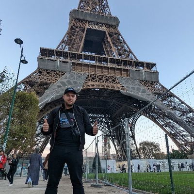 International SMP 🌍

A Few Clips From My Day Trip to Paris To Complete  My Clients SMP 🇫🇷

I Started SMP business Back In 2018 & Never Did I This I Would Be Flying Out To Clients What A Business This Is ✈️