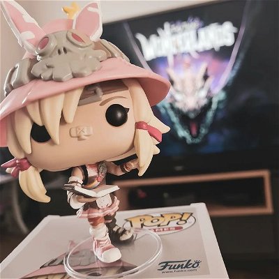 Happy Easter Sunday all!
I didn't manage to get any Easter eggs for myself so I'm really sad!

But did want to show off this awesome pop figure that I picked up in Shrewsbury! Isn't she cool?!

If you haven't played Tiny Tina's Wonderlands yet, I highly recommend it! Its so good!
.
.
.
#tinytina #tinytinaswonderlands #borderlands #popfunko #popvinyl #popfigures #popstagram #popcollection #xboxgaming #gamingcommunity