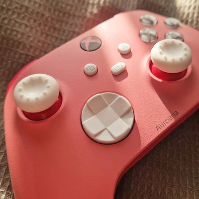 When the kids are away, it's time to play! And by away, I mean wide awake in bed singing at the top of their lungs 🤣
.
.
.
#gametime #xboxgamer #xboxseriesx #xboxgirls #xboxgaming #crashteamrumble #currentlyplaying #timetoplay #girlswhogame #auroaria #mumswhogame
