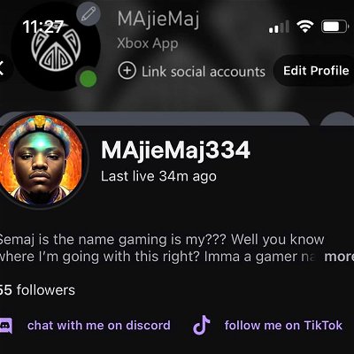 Just hit 50 followers on twitch a lot of y’all don’t know wat that means but it’s a milestone fa a twitch streamer which means a 💰is on the way