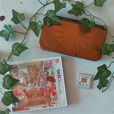 ✨Story of Seasons✨

Hi friends! 👋🏻 I started playing Story of Seasons Trio of Towns again. 🧡 This is probably my favorite Story of Seasons game! 🌿✨ There is so much dialogue and emotions from the characters, and I love that their are three different towns all with different, unique townsfolk and cultures. 🍂💫 If you haven’t played the 3DS story of seasons (and harvest moon) games, you’re missing out! 🐮💚

Also, this picture is seriously making me ready for fall! 🍁✨

What’s your favorite farming sim? 👩🏼‍🌾🍀
•••
Check the link in my bio to see discount codes for different awesome companies! 💙
•••
Gaming partners 🎮
@autumnsgames @girlmeetsbacklog @gikadosgames @cozy.gerudo @lucius_gamingxx @gamewithni
@cozygamerabbie @fruitpunchbb @ablueroseforjirall @red.valium @c1evergirl @tiredhappynatalie @__iris23__ @angelsheeen @cozychiara @legendofamelia @akirasgamingworld 
Tagged some other lovely accounts as well! 🎮
•••
#storyofseasons #storyofseasonstriooftowns #triooftowns #harvestmoon #farming #farmingsimulator #happyplace #cozygames #cozygamer #kawaiigamer #3DS #nintendo #nintendo3ds #fallvibes #cozygaming #gamerlifestyle #bloggerlifestyle #thelegendofzelda #hyrule #hyruleedition #flatlay #flatlaystyle #twitchstreamer #youtuber #gameraesthetic #ａｅｓｔｈｅｔｉｃ #cozygamersaregamerstoo 🤍🌾