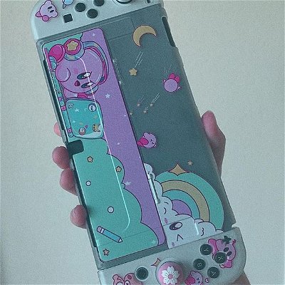 ✨Happy Friday friends!✨

Just wanted to show you all my adorable Kirby case that I recently bought from @petimint !!!🌸 I don’t know why, but I knew this was the perfect case for me! Kirby on the laptop with headphones, moons and stars and planets, the cute little teddy bear on the joycon. The perfect case! 🐻🌝

If you haven’t heard of @petimint then you should totally check them out! Use code Nintendes10 for 10% off your orders with Petimint if you want to get something for yourself! 💙💫

Have you all played Kirby and the Forgotten land? I haven’t yet sadly!😭 I’m waiting for it to go on sale and it just won’t happen. Lol 🌸

It’s Friday guys! Have a cozy, lovely, and relaxing day my friends! ☕️🧚🏻‍♀️✨
•••
Gaming partners 🎮
@autumnsgames @girlmeetsbacklog @gikadosgames  @lucius_gamingxx @gamewithni
@cozygamerabbie @fruitpunchbb @ablueroseforjirall @red.valium @c1evergirl @tiredhappynatalie @__iris23__ @angelsheeen @cozychiara @legendofamelia @akirasgamingworld 
Tagged some other lovely accounts as well! 🎮
•••
#kirby #kirbyandtheforgottenland #kirbykirbykirby #petimint #nintendogirl #nintendoswitch #switchcase #consolegamer #cozygamer #varietygamer #gamergirl #gamerlifestyle #bloggerlifestyle #kawaiigamer #gameraesthetic #ａｅｓｔｈｅｔｉｃ #moonandstars #teddybear #retrogaming #sakura #fairy #happyplace #thelegendofzelda #twitchstreamer #youtuber 🦋🌚✨