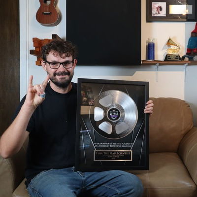 Just received a  Platinum Sync Titan award for 500 sync placements! I'm up to 802 now! Across 150  different television series. 
Thanks @mikeelsner  @elitemusiccoaching Elite Music Coaching  for making me feel special.