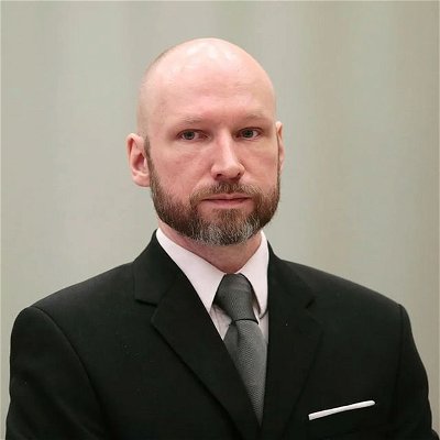 #DennaDagiHistorien 2012 döms extremhögerterroristen Anders Breivik till 21 års fängelse för mordet på 77 personer. 

Attacken motiverades av Breiviks rasistiska, nynazistiska ideologi. 

Majoriteten av hans offer var barn eller tonåringar.