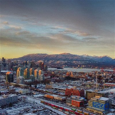 Golden hour of the North Shore Mountains and Downtown Vancouver.

#vancouver #vancouverphotographer #vancouverlifestyle #vancity #vancityvibes #vancitybuzz #dailyhivevan #veryvancouver #vancouverisawesome #narcityvancouver #mustbevancouver #discovervancouver #igersvancouver #britishcolumbia #beautifulbc #explorebc #yvrphotographer #yvr #604 #604explore #aerialphotography #dronephotography #dji #djiglobal #djimini2