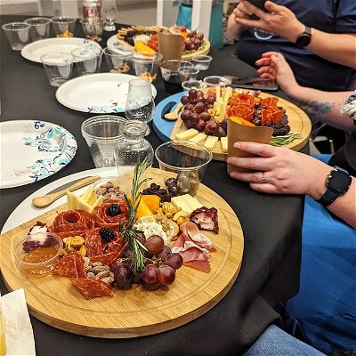 It was my honor to conduct a charcuterie class at @childrensmercypark for the winners of an auction package that benefitted @victoryprojectkc! 

We laughed, we made salami roses 🌹, and enjoyed a picnic on the pitch with @sportingkc players. What a neat idea and a joy to be involved!

Leaving college, I knew Kansas City was where I needed to be (I could just feel it)! This city has the biggest heart and the warmest people. I'm so blessed to be a part of this wonderful place for the past 15 years. 

#kansascity #thevictoryproject #charcuterie #sportingkc