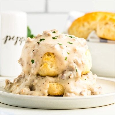 Biscuits and Gravy is totally a "sometimes" food, but I love making it when we have guests in town! 

Recipe link in my story or below 👇

https://blackberrybabe.com/2022/11/01/southern-country-gravy/
