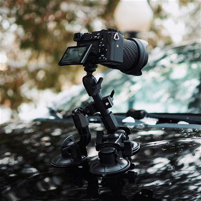 🏎 • Hands-down one of my best purchases since I started making videos. Suction car-mounts are incredibly useful for a number of creative applications. Music video performances, short films, commercials, etc.

I picked this one up 2 years ao from Delkin for about $120. For small mirrorless cameras like mine, it is extremely durable and I’ve never had any issues. For bigger/heavier cameras there are similar options from other brands.

#bentelfordvisuals #cameratech #videography #cinematography #filmmaking #musicvideos #ottawa