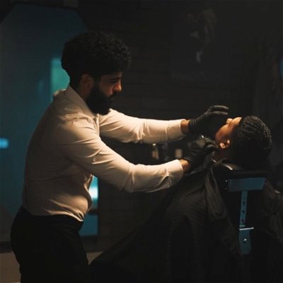 Peaky Barbers is now open at 43 Roydon Place. We had lots of fun putting together this commercial. Let me know what you think!

Make sure to pay them a visit for your next haircut. Great services provided by great people!

(Inspired by the BBC/Netflix series Peaky Blinders)

#bentelfordvisuals #peakybarbers #peakyblinders #ottawa #barbers #filmmaking