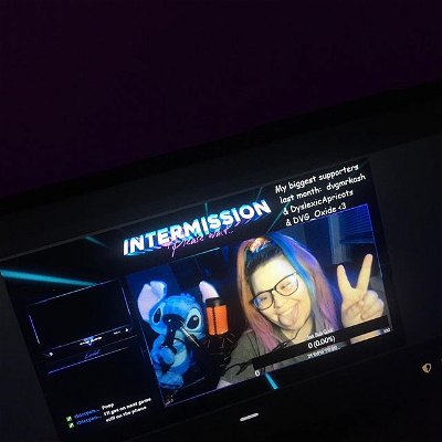Bunnie babes come vibe with momma bunnie. We live and being goofy as usual. On twitch.tv/krunk_bunnie  I can’t wait to see you there. Xoxoxoxo