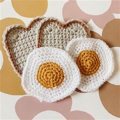 Breakfast is my favorite meal of the day, what is yours?
Crochet egg and toaster coaster set will be added to my website later today!