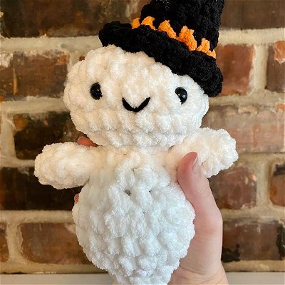 Ghost witch crochet pattern is now available in my Etsy shop!